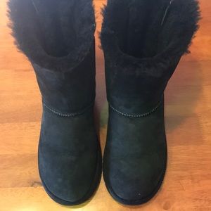 ❌SOLD❌Bailey Bow Uggs